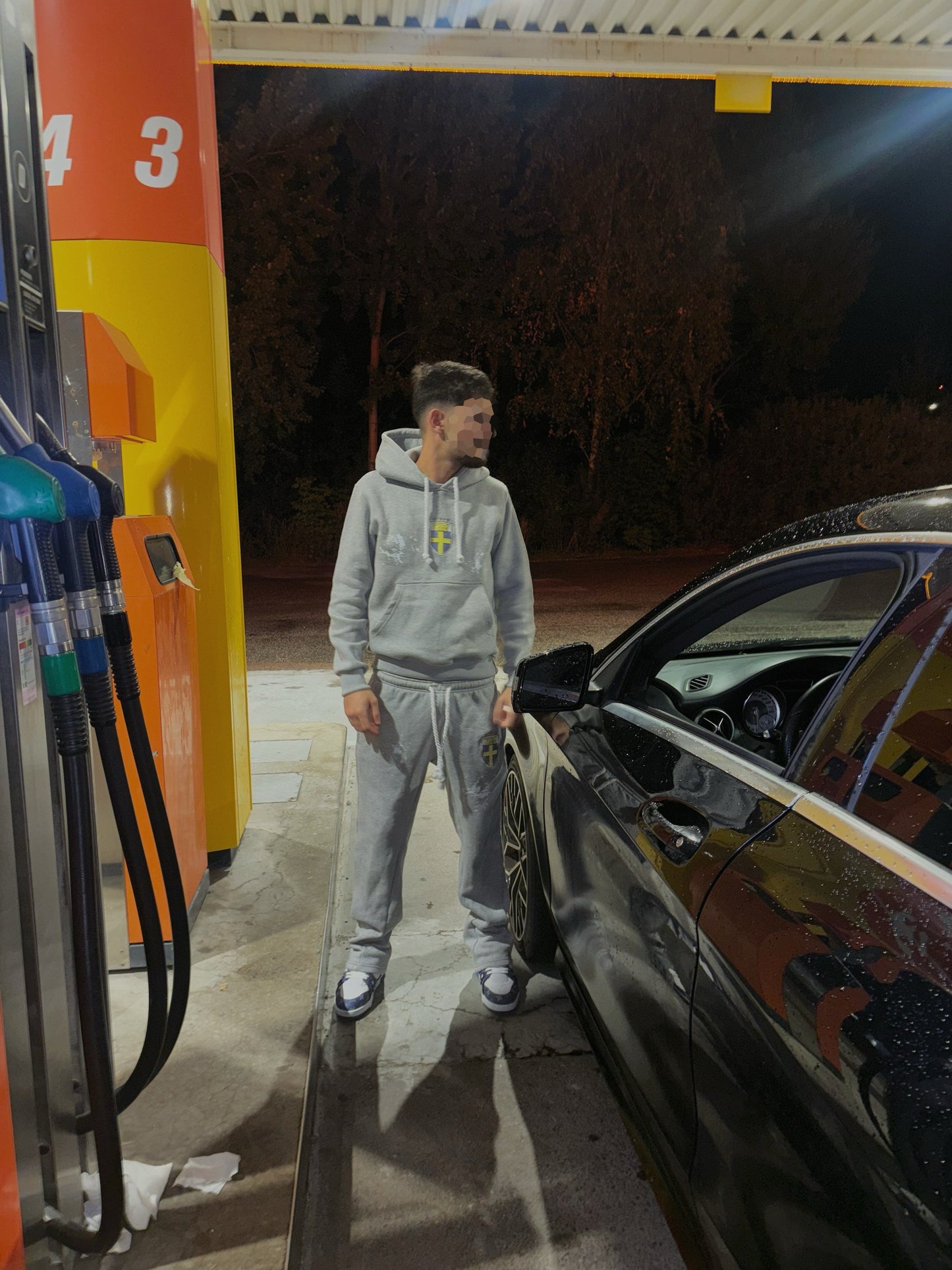 SWEDEN TRACKSUIT HOODIE