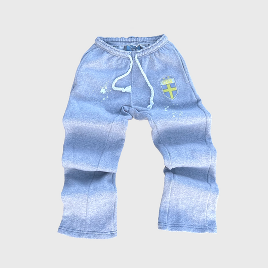 SWEDEN TRACKSUIT PANTS